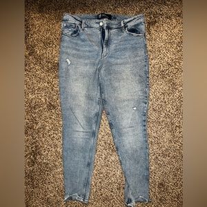 Women’s GAP size 16 jeans